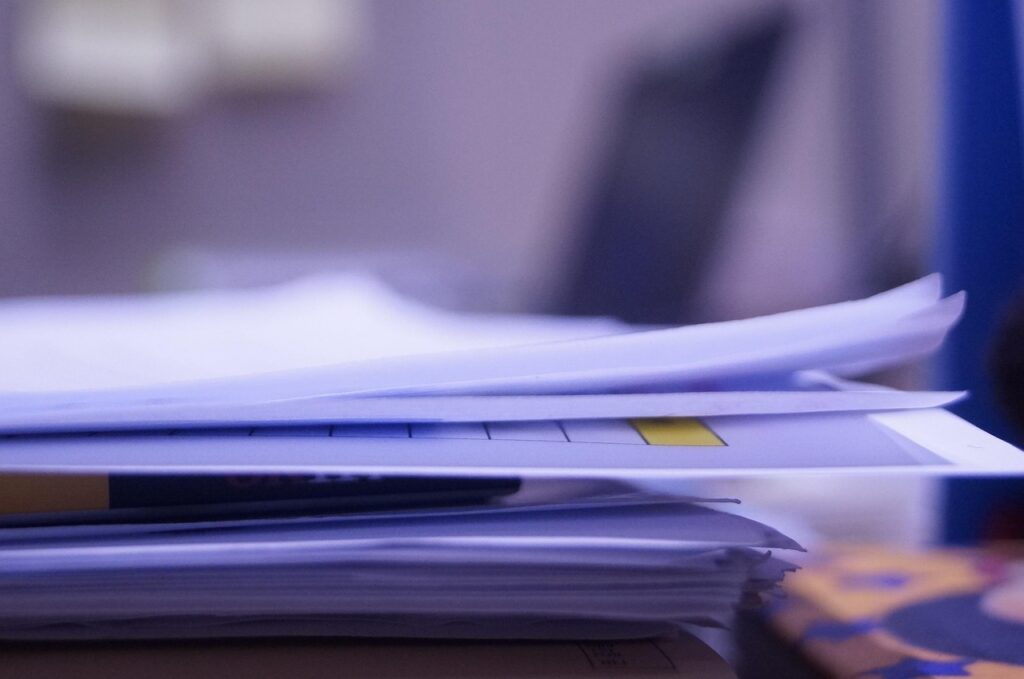 会社員が不動産投資を副業にする際にバレるリスクとは？